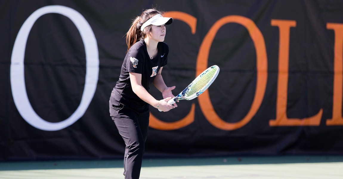 Sophie Zhuang playing tennis